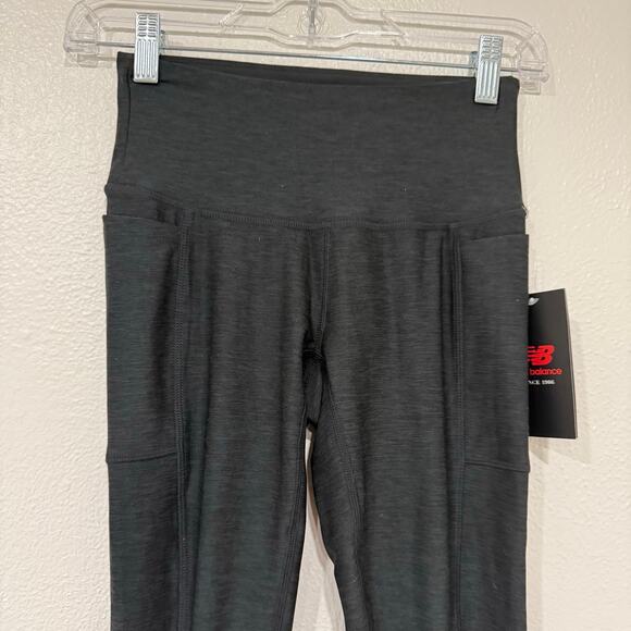 NWT New Balance High Rise Spacedye Pocket Crop Leggings Grey Size XS - Picture 2 of 5